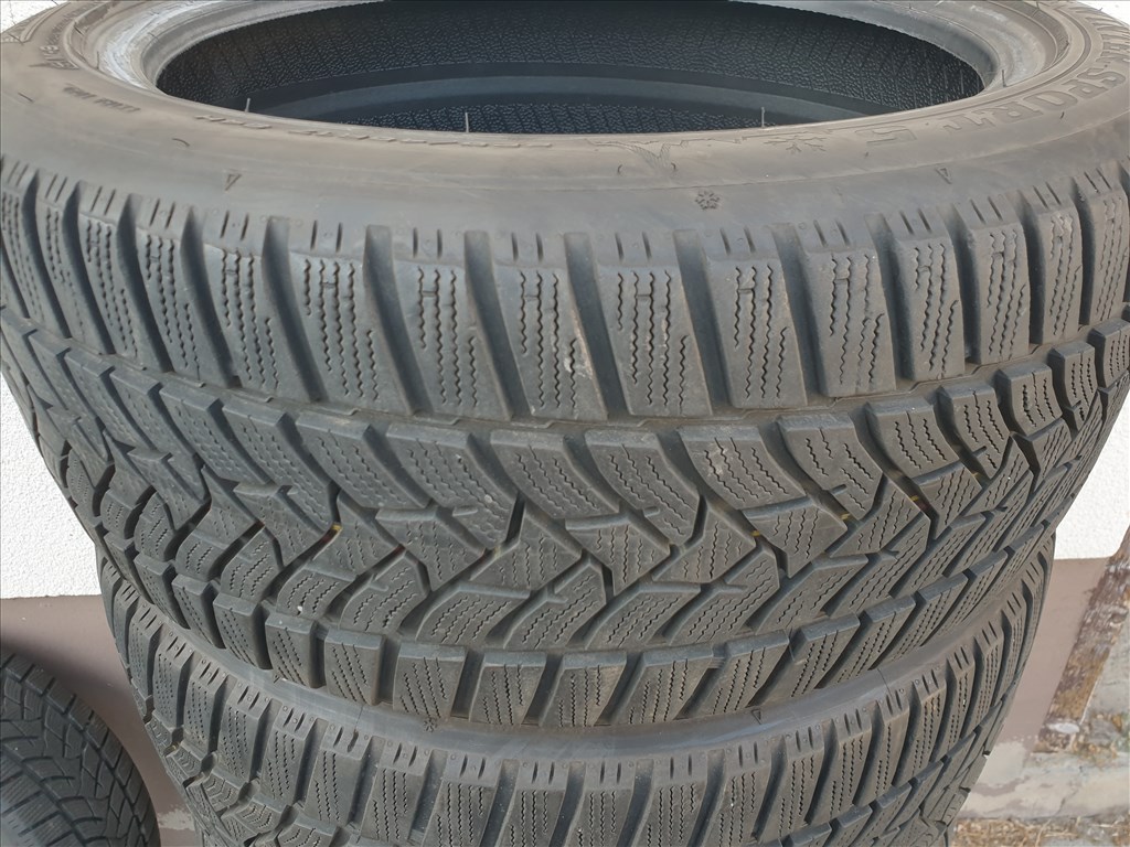  225/45 17 Dunlop SP Wintersport 5 6. kép