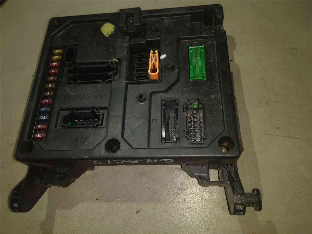 Ford Galaxy II Biztosítéktábla / Relé Tábla 3. kép