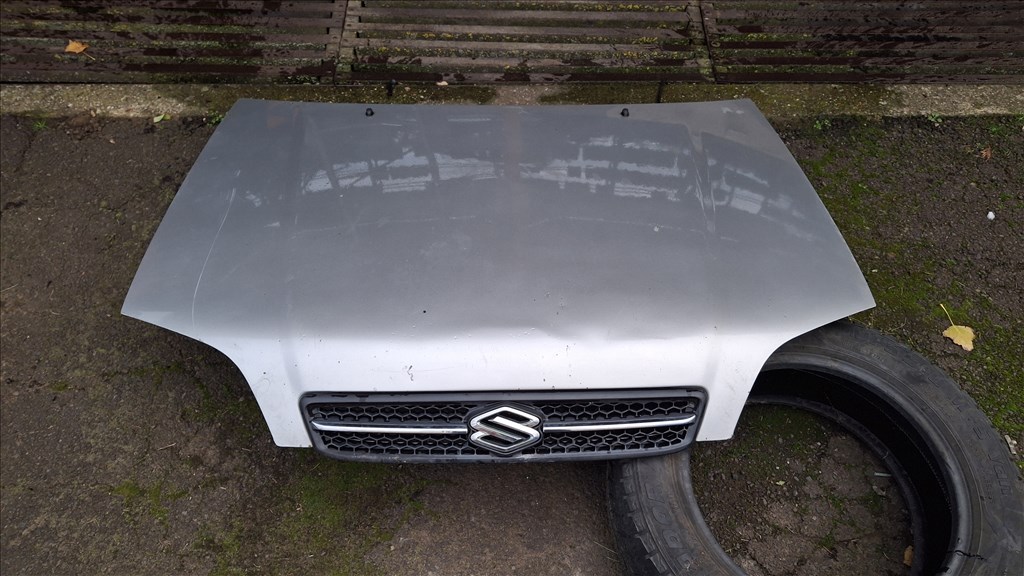 Suzuki Swift III 2000 motorháztető , EZÜST SZÍNŰ, SZÍNKÓD NEM ISMERT 1. kép