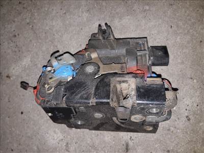 Skoda Octavia Bal Első Ajtó Zárszerkezet + Központizár Motor