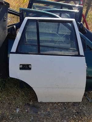 Suzuki Swift II 92-03 Jobb Hátsó Ajtó