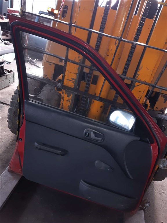 Suzuki Swift II 92-96 Bal Elsõ Ajtó 2. kép