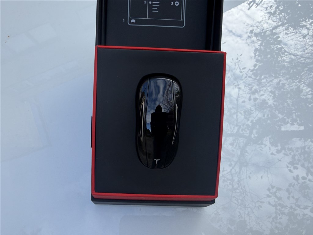 Tesla Model 3/Y kulcstávirányító gyári új Tesla Model 3 kulcs Model Y kulcs 6. kép