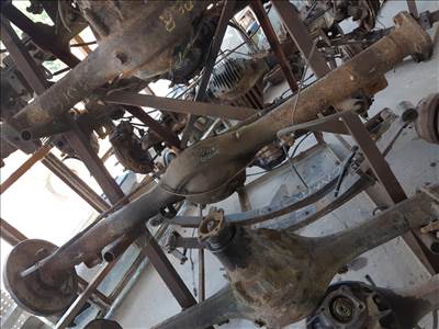 Opel Campo Hátsó Híd Tok Dobfékes