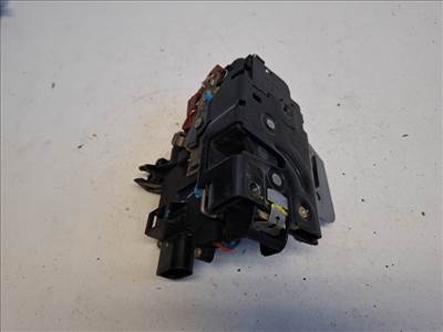 Audi A4 (8E B6) jobb első ajtózár 8E1837016C