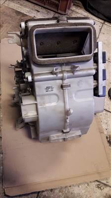Suzuki Vitara Fűtés Box