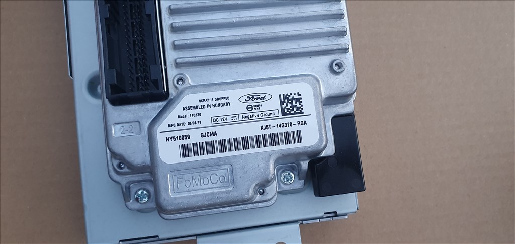 Ford Kuga mk2 facelift c-max sync 3 navigáció szett 2. kép