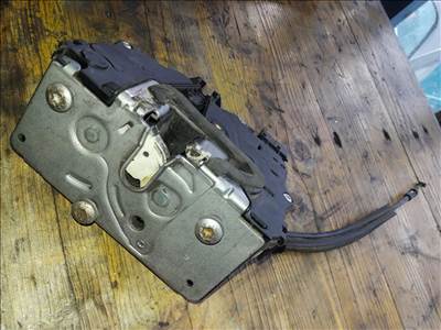 Peugeot Boxer III 06-14 Jobb Első Ajtó Zárszerkezet + Központizár Motor