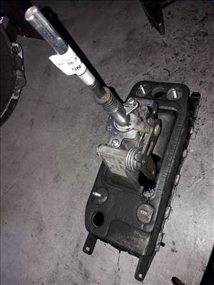 Audi A3 8P Váltó Kulissza 1K0 711 049 AT