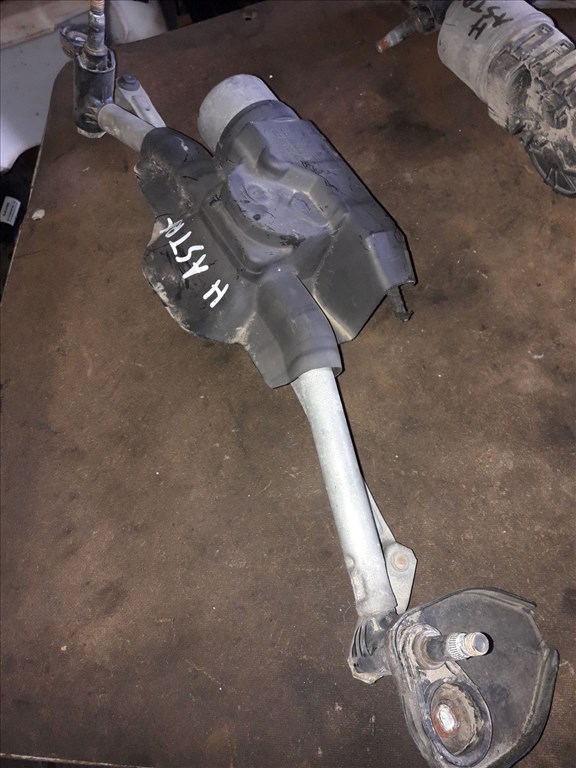 Opel Astra H Elsõ Ablaktörlõ Motor ቛõ Ablaktörlõ Mechanika 132 71 686 LHD 1. kép