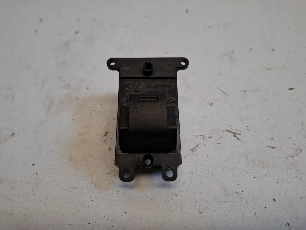 Honda Jazz (GE) bal hátsó ablakemelõ kapcsoló 1. kép