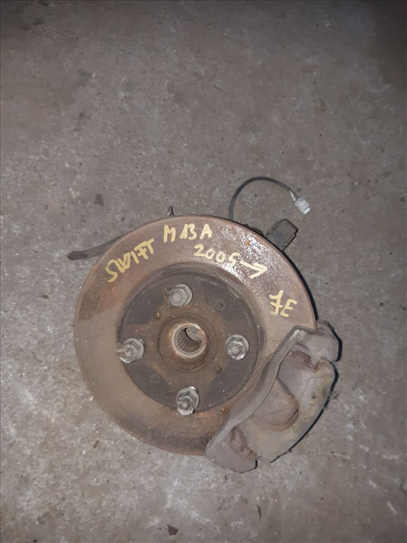 Suzuki Swift III 04-10 Jobb Elsõ Csonkállvány Kerékaggyal  Féknyereg  ABS Jeladó 3. kép