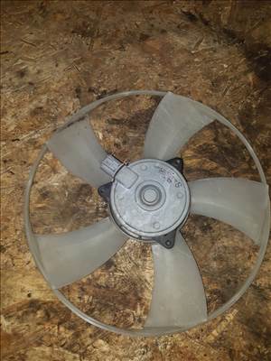 Toyota Yaris 05-10 Vízhűtő Ventilátor