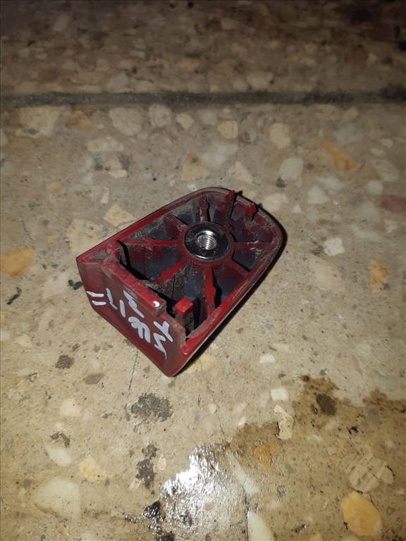 Suzuki Swift III 04-10 Hátsó Külsõ Ajtókilincs Burkolat 2. kép