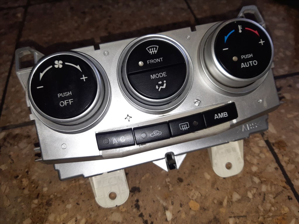 Mazda 5 05-10 Fûtéskapcsoló K1900CC30 1. kép