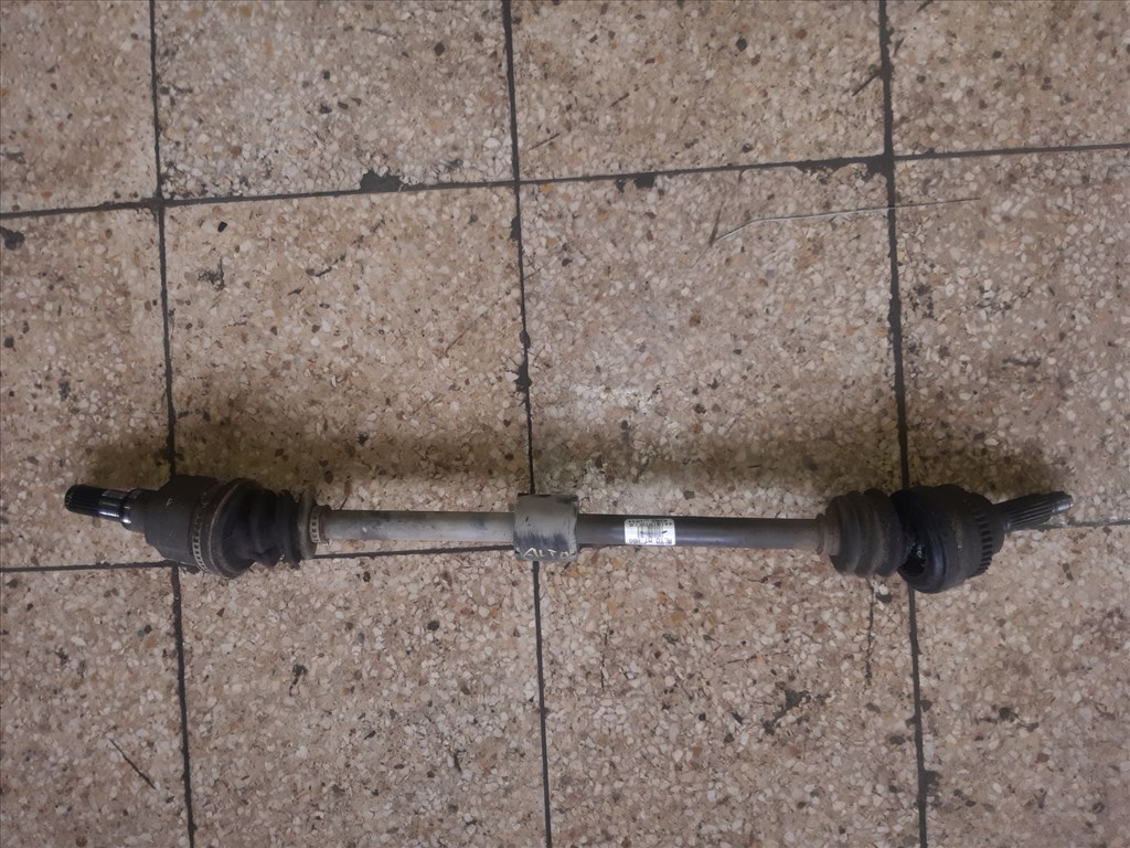 Suzuki Alto Jobb Féltengely 441O1M79FCO 1. kép