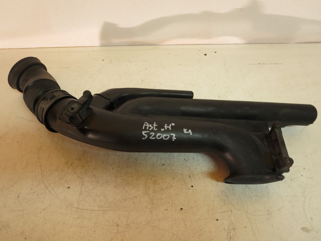 Opel Astra H  légszûrõ szívócsõ 551020308 1. kép