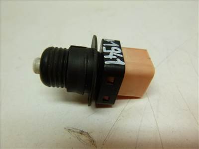 Peugeot 607  féklámpa kapcsoló