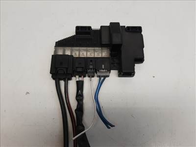 Suzuki Vitara grand (JT) akkumulátor biztosíték