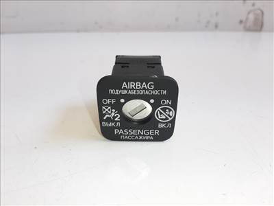 Toyota Auris (E180) légzsák kapcsoló