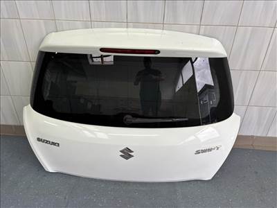 Suzuki Swift VI csomagtér ajtó (rozsdamentes)