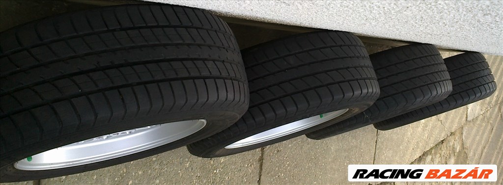 Eladó 4db 16-os 5x120-as BMW alufelni TD230/55ZR390 Dunlop nyári gumival 5. kép