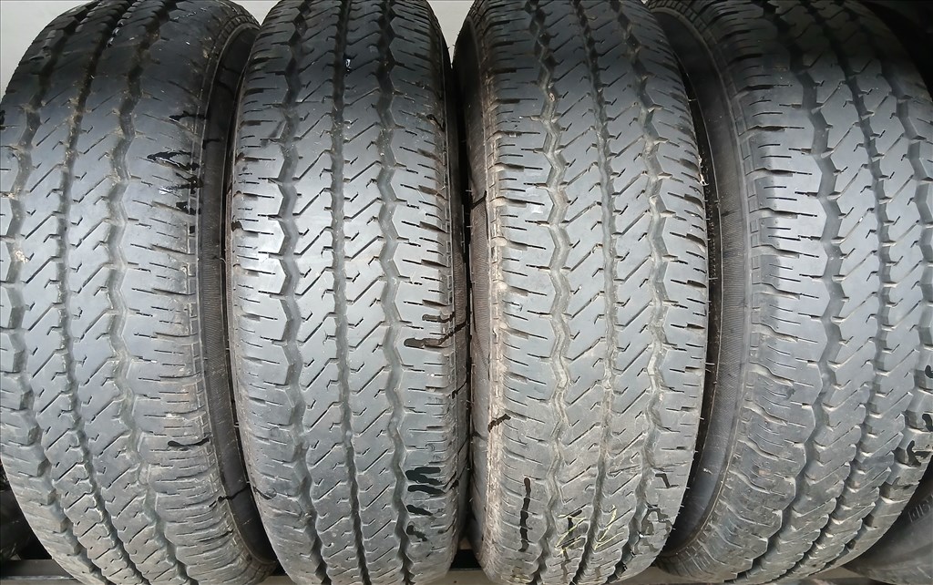  5,00X12C újszerű Hankook nyári kisteher gumi szett 2020 1. kép