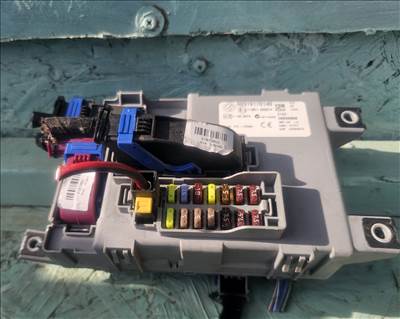 Fiat Doblo II Utastéri biztosíték tábla bsi 