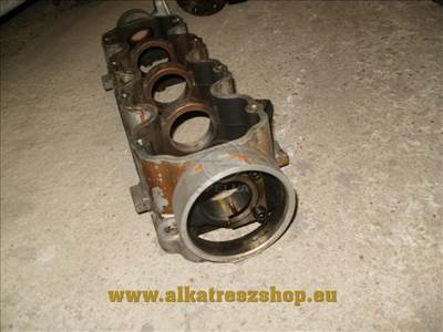 Opel Astra F, Corsa B, Vectra A Vezérműtengely ház. Csavaros osztófej vég