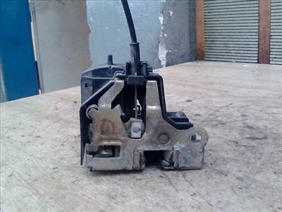 RENAULT MEGANE SCENIC 99-03 Bal hátsó ajtó zárszerkezet központi záras
