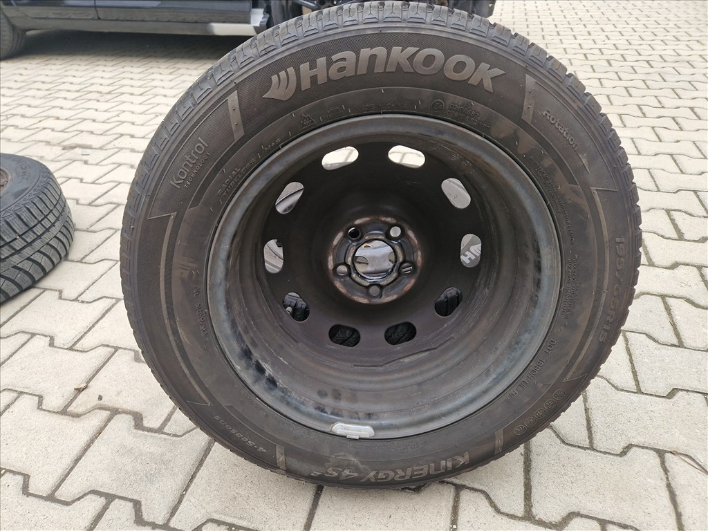  5x100 15" lemezfelni pár Hankook négyévszakos gumival (26132) 12. kép