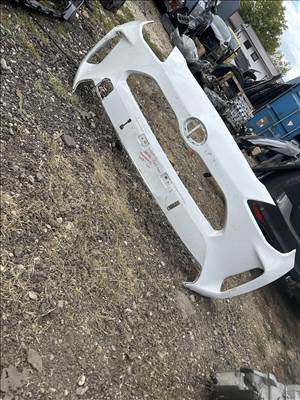 Toyota Yaris Cross (XP210) lökhárító 