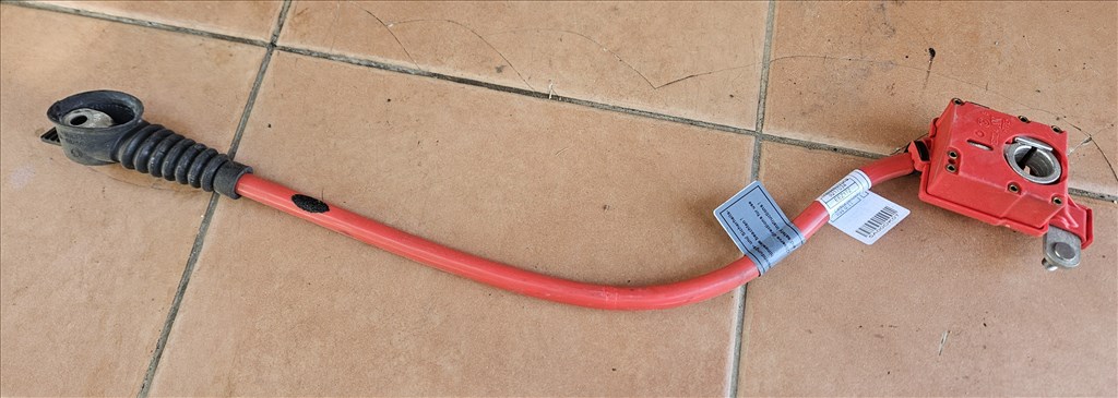 BMW 520 F10/F11 Akkumulátor kábelköteg  9217036 1. kép