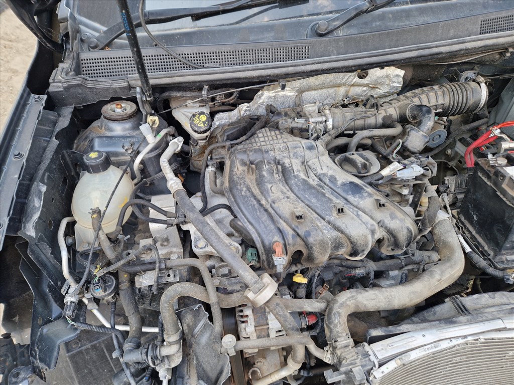 Dacia Duster II 1.6 H4MD738 bontott alkatrészek, bontás, bontott jármű 10. kép