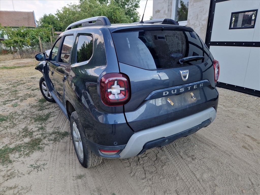 Dacia Duster II 1.6 H4MD738 bontott alkatrészek, bontás, bontott jármű 5. kép