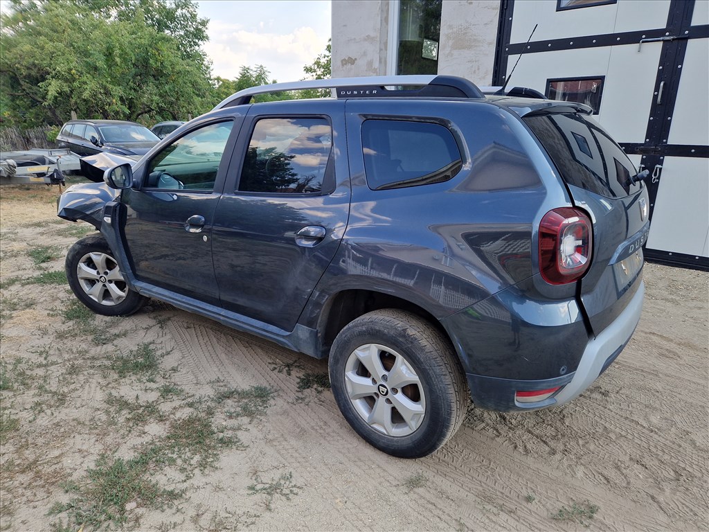 Dacia Duster II 1.6 H4MD738 bontott alkatrészek, bontás, bontott jármű 6. kép