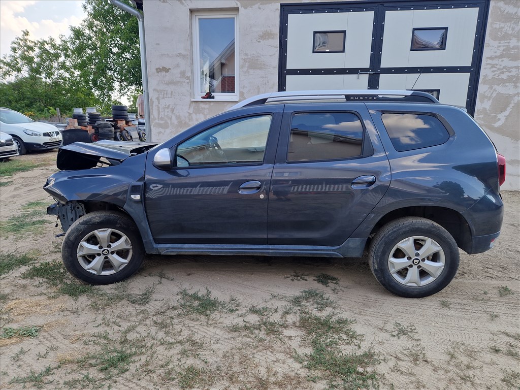 Dacia Duster II 1.6 H4MD738 bontott alkatrészek, bontás, bontott jármű 7. kép