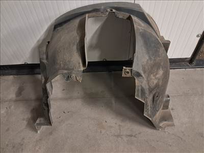 Dacia Duster II Jobb első dobbetét  638407860