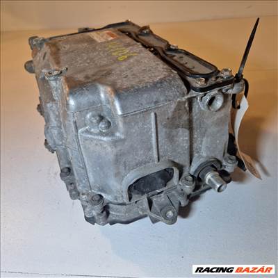 Toyota Prius (ZVW30L) 1.8 Hybrid 136 LE inverter modul  g92a047030 g920047140