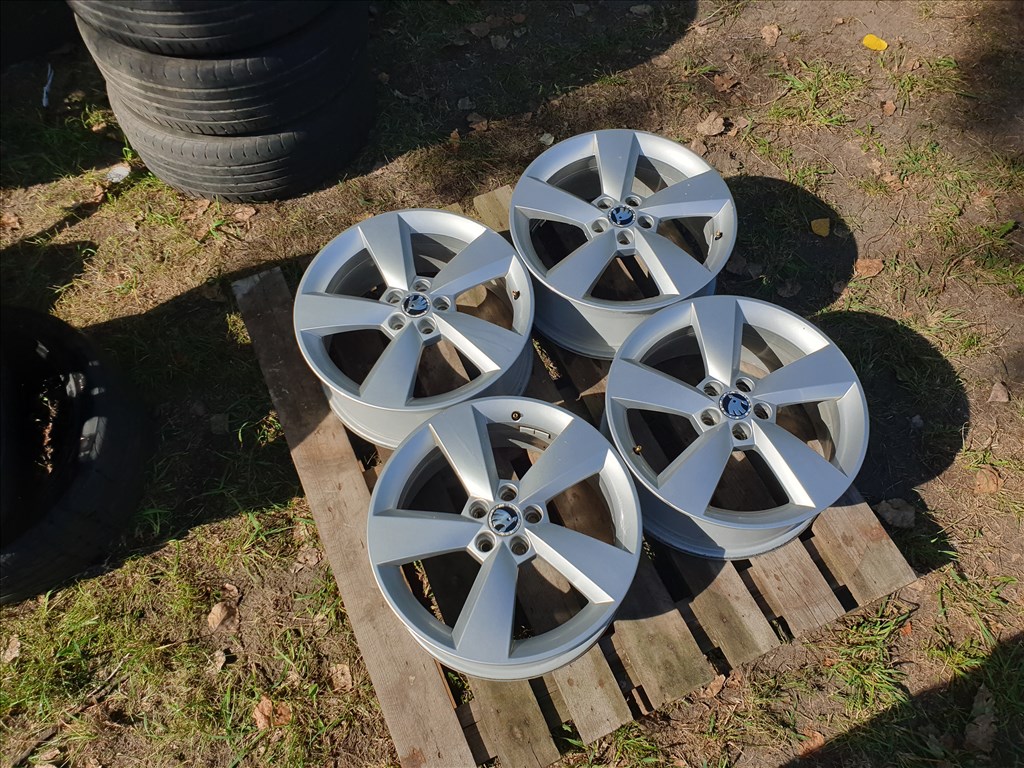 17" 5x100 Skoda 1. kép