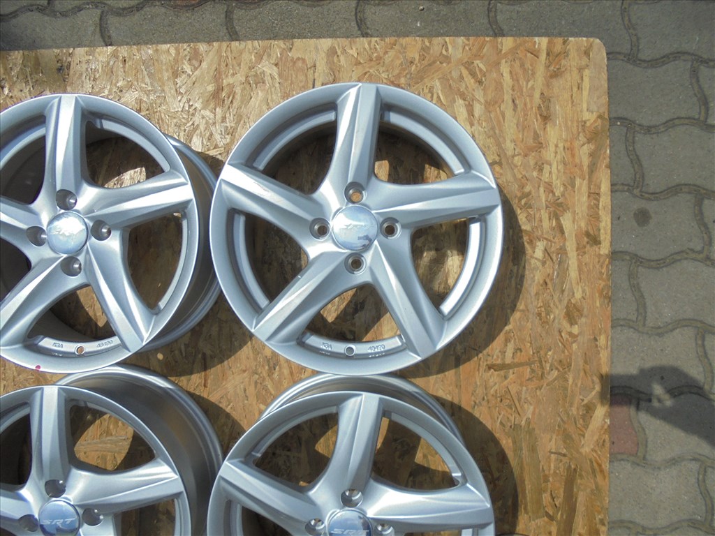 15-ös Új " 4 x 100-as alufelni eladó 4. kép