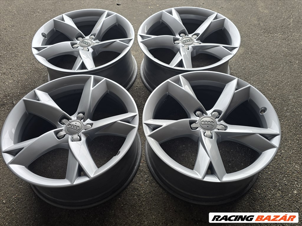  19"-es, 5x112-es újszerű gyári Audi A5alufelni 2. kép