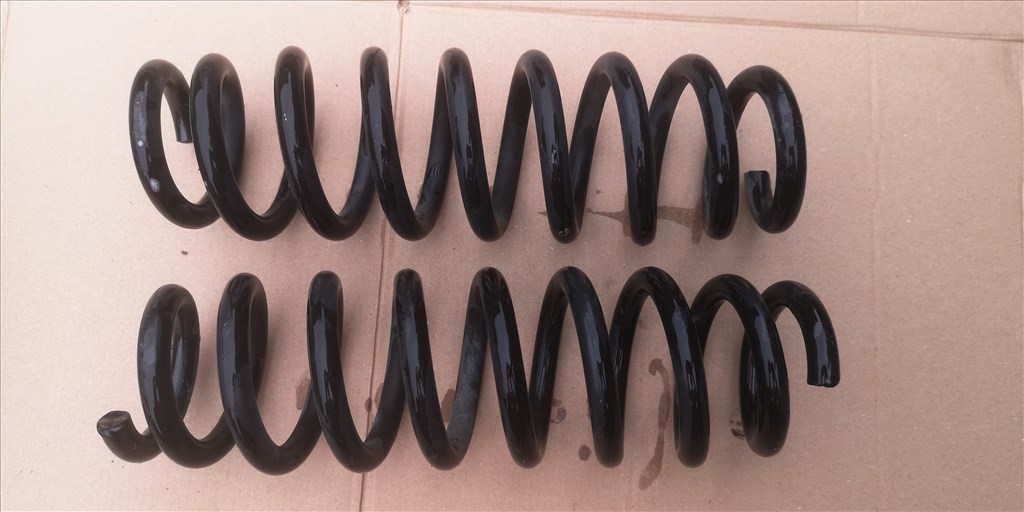 BMW 3-as sorozat E90 hátsó rugó pár 1. kép