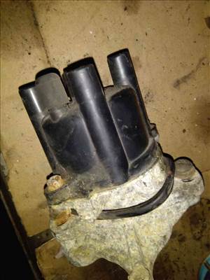 Suzuki Swift II 92-03 Gyújtás Elosztó