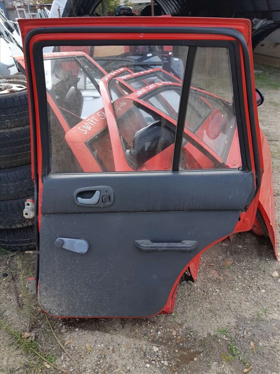 Suzuki Swift II 92-96 Jobb Hátsó Ajtó 2. kép