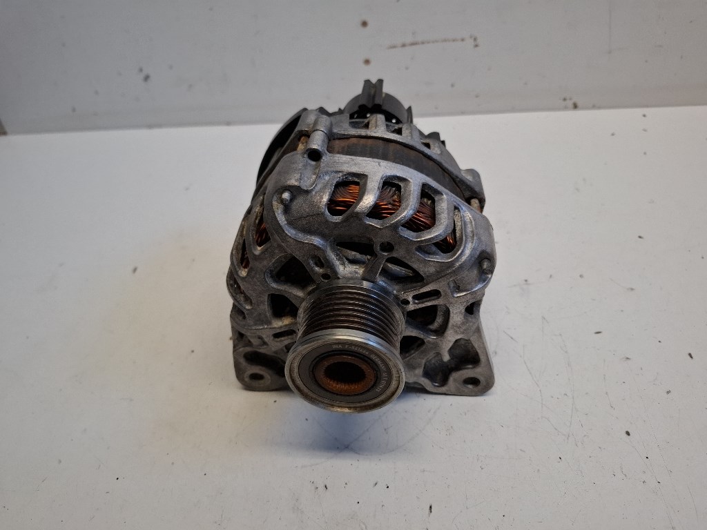 Dacia Sandero (B52) generátor 231005300R 4. kép