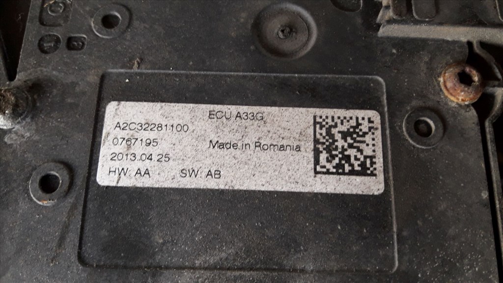 Opel Insignia Elektromos Kézifék 22 880 717 3. kép