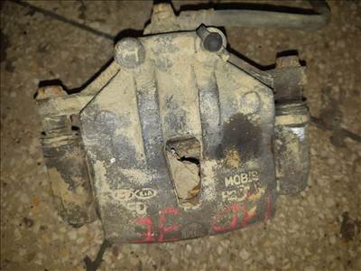 Hyundai i30 Jobb Első Féknyereg