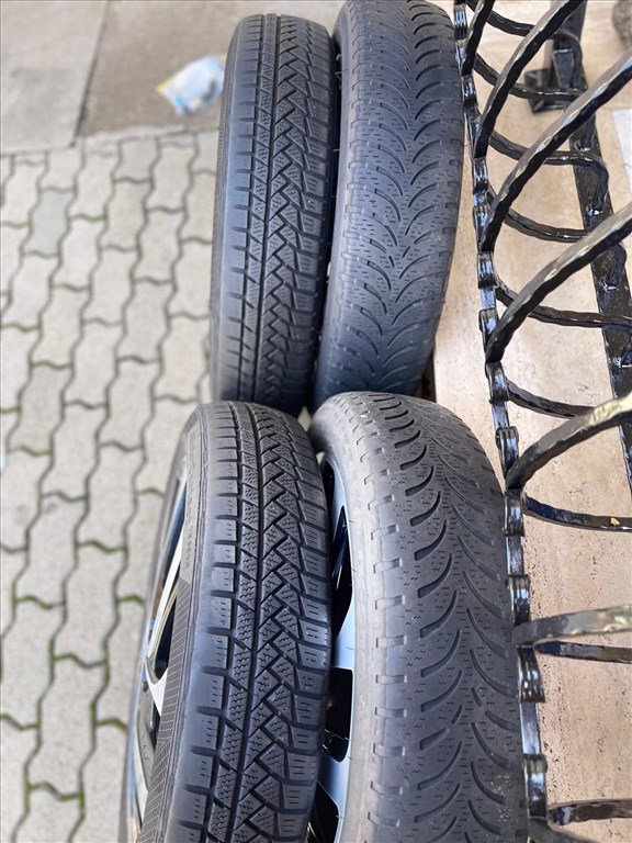 19 colos Bmw i3 turbina alufelni 19 col fekete front políros gyári 11. kép