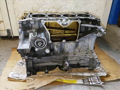 Mazda 2 (DE) motorblokk fûzött hengerfej nélkül
